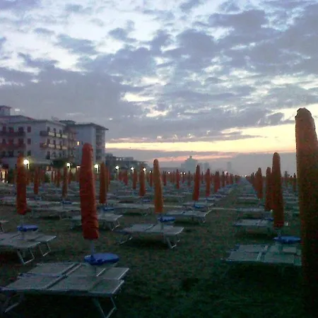 Manzoni Hotel Jesolo
