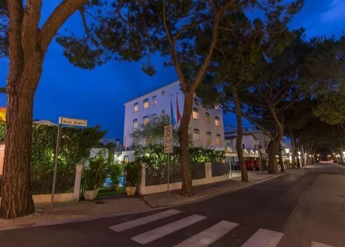 Manzoni Hotell *