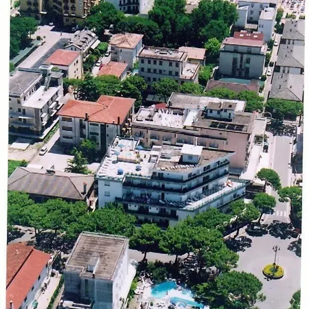 Manzoni Hotel Jesolo